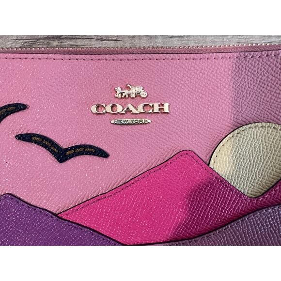Coach Sunset Mountains Leather Wristlet Clutch – Pink Multicolor - Picture 2 of 8
